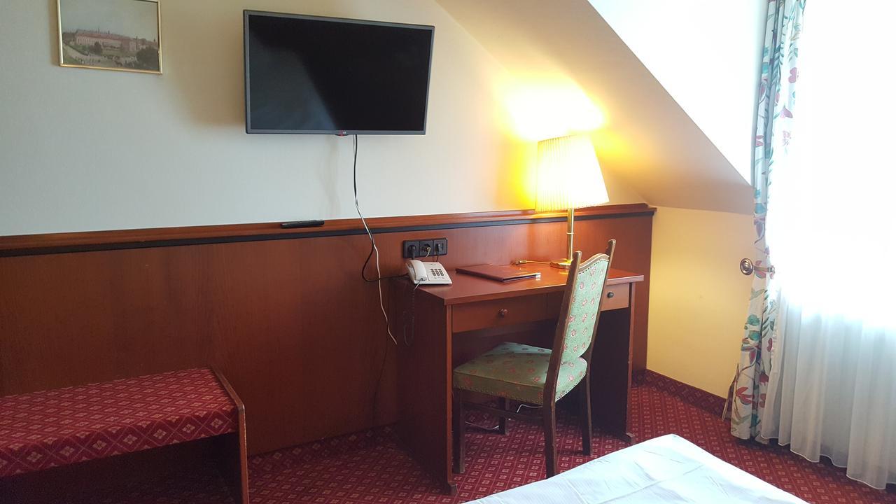 Landhotel Jagdhof Guntramsdorf Eksteriør billede
